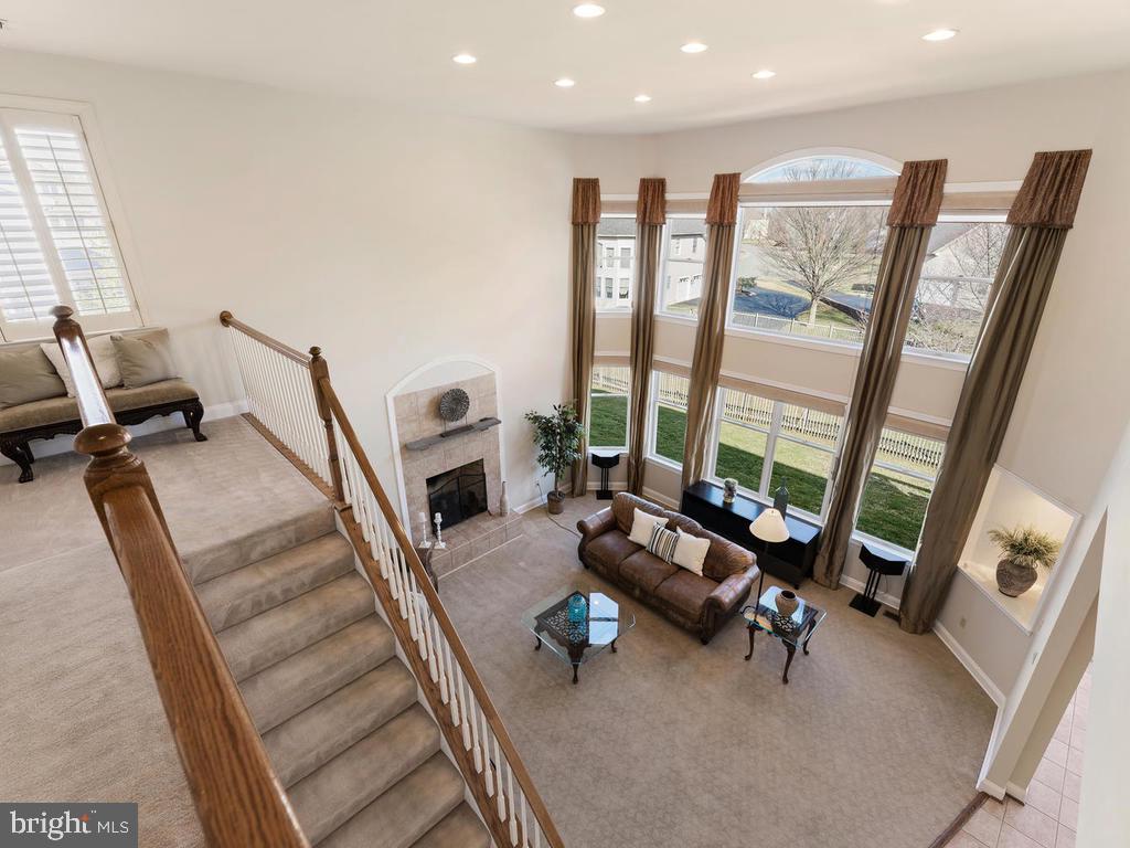 12128 Sheets Farm Road North Potomac, MD 20878 - Photo 11 of 54 Two story family room