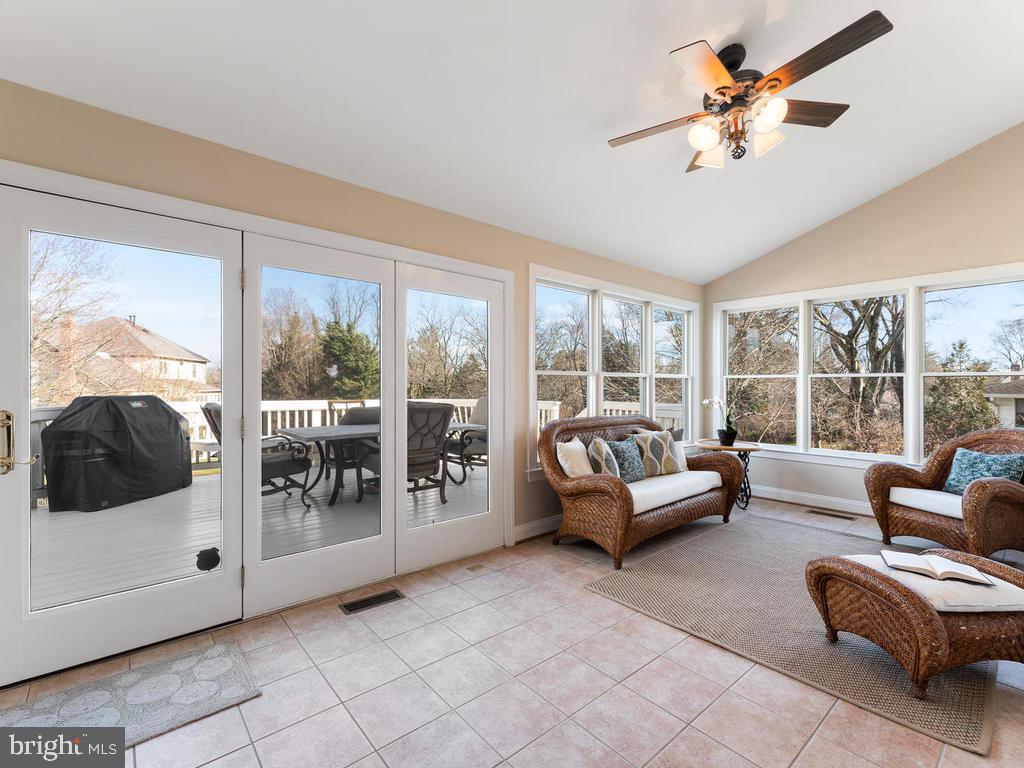 12128 Sheets Farm Road North Potomac, MD 20878 - Photo 18 of 54 Large Sunroom addition