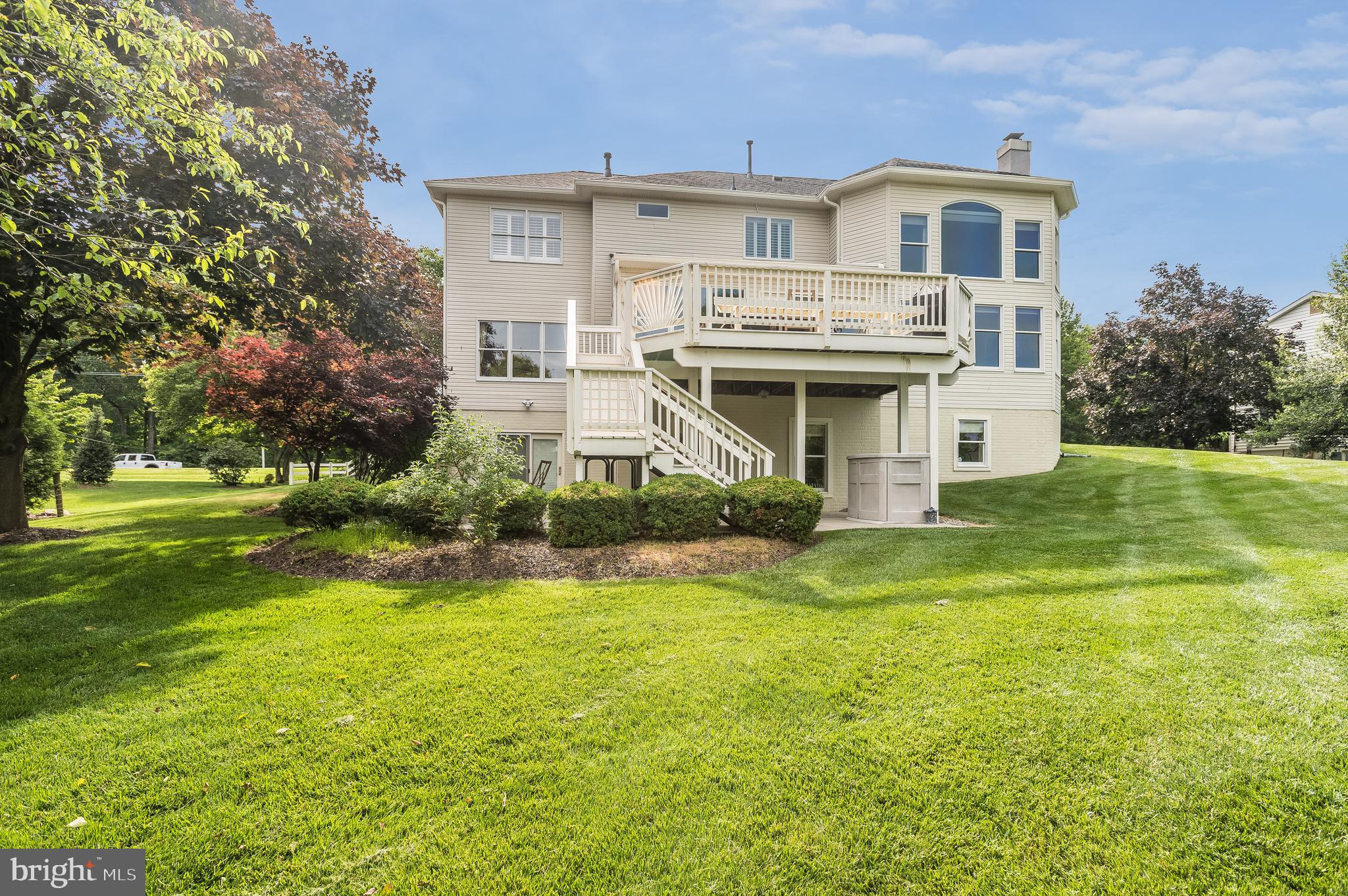 12128 Sheets Farm Road North Potomac, MD 20878 - Photo 46 of 54 Full level Walk Out lower level