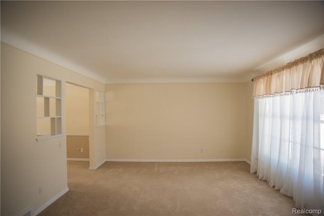 5625 North Rochester Road Rochester, MI 48306 - Photo 11 of 21 Final-0005.jpg