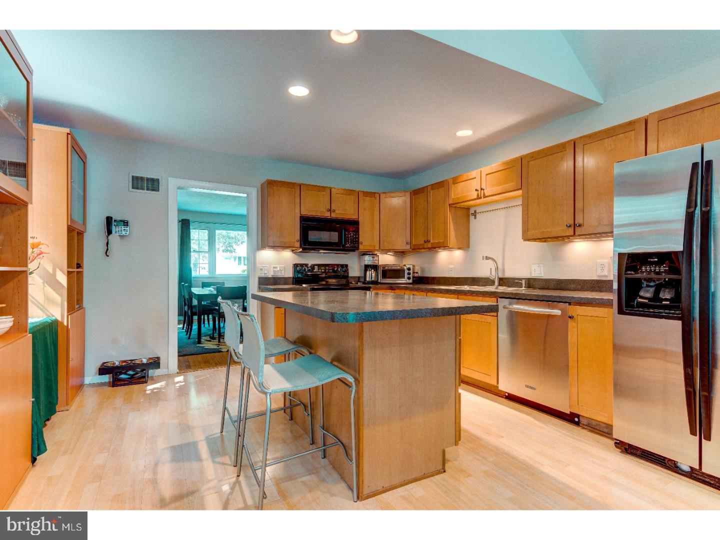 11 Longview Road Malvern, PA 19355 - Photo 10 of 23 Kitchen