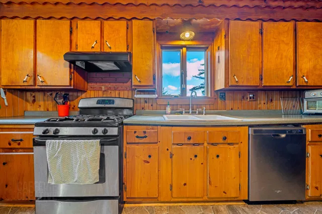 $325,000 | 96 Whitefield Road, Pittston, ME 04345