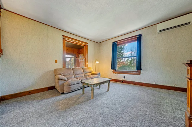 $325,000 | 96 Whitefield Road, Pittston, ME 04345