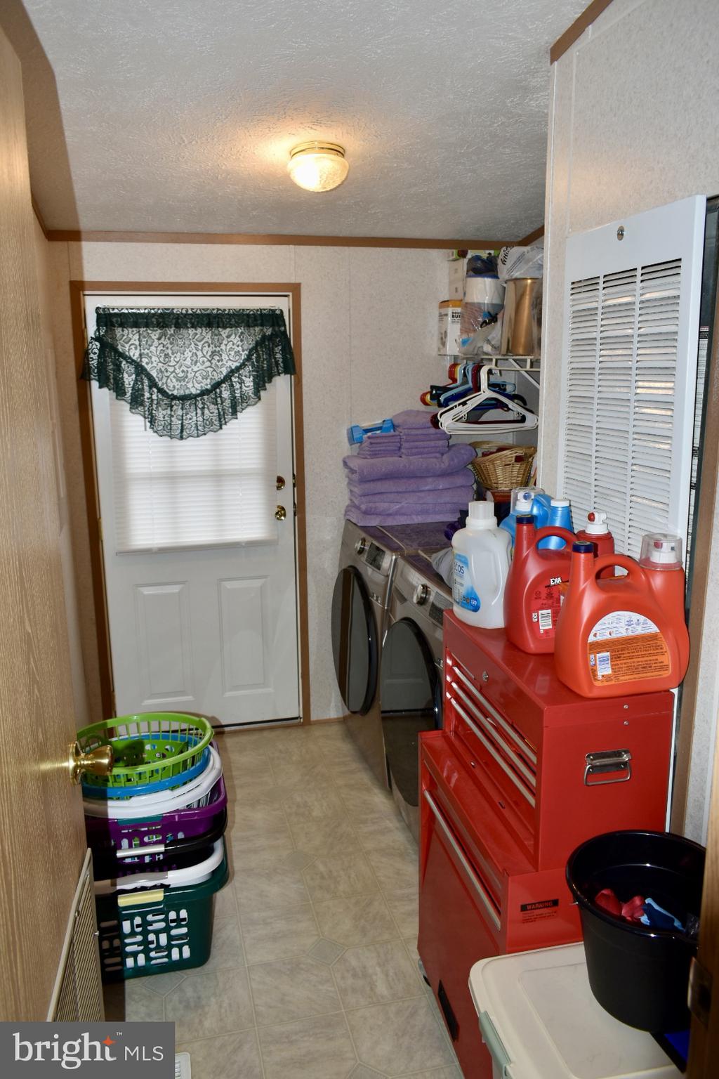 38 Broadwing Drive Hanover, PA 17331 - Photo 11 of 37