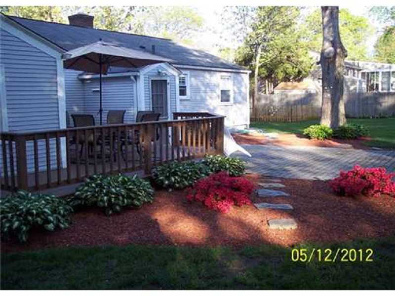 170 West Shore Road Warwick, RI 02889 - Photo 18 of 20 Exterior Back.