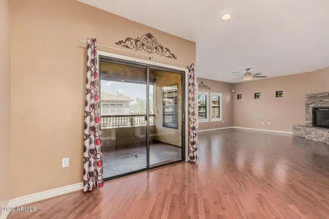 $478,500 | 21320 North 56th Street, Unit 2048, Phoenix, AZ 85054