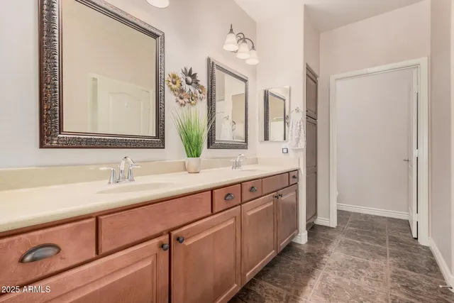 $478,500 | 21320 North 56th Street, Unit 2048, Phoenix, AZ 85054
