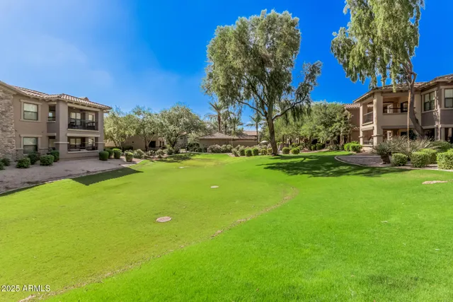 $478,500 | 21320 North 56th Street, Unit 2048, Phoenix, AZ 85054