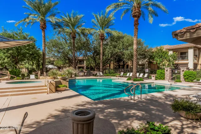 $478,500 | 21320 North 56th Street, Unit 2048, Phoenix, AZ 85054