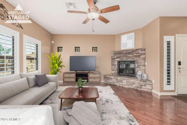 $478,500 | 21320 North 56th Street, Unit 2048, Phoenix, AZ 85054