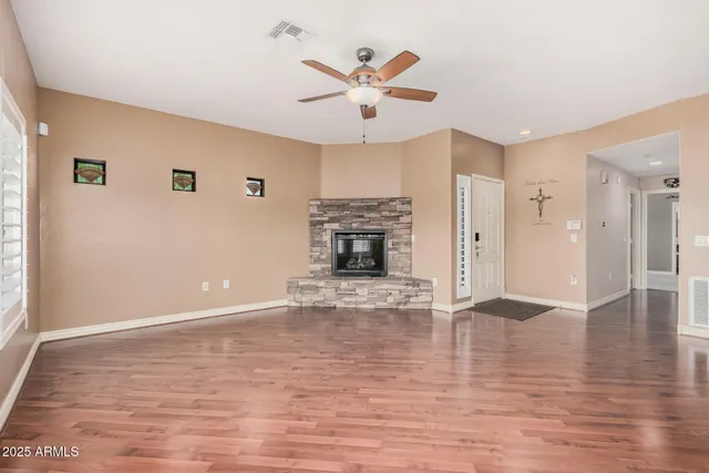 $478,500 | 21320 North 56th Street, Unit 2048, Phoenix, AZ 85054