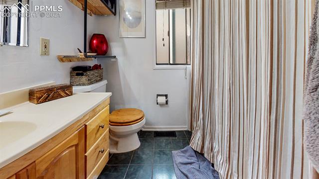 916 Alexander Road Colorado Springs, CO 80909 - Photo 4 of 4 Gallery Image 4