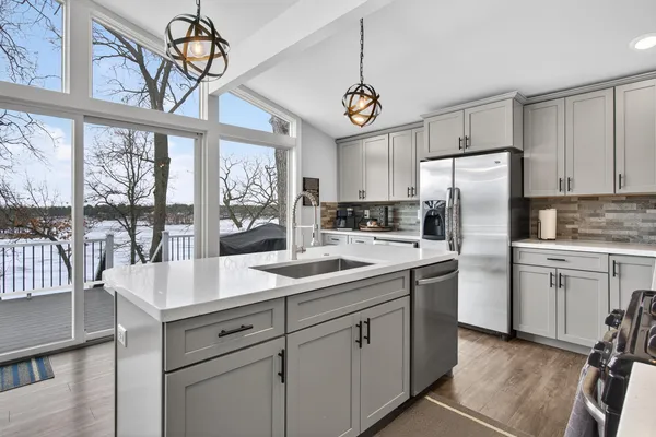 $550,000 | 11557 Highland Hills Drive, Jerome, MI 49249