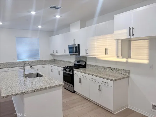 $3,195 | 27301 Toro Vista Street, Menifee, CA 92585