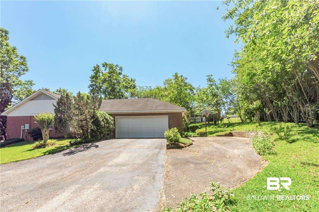408 Lakeview Drive West Mobile, AL 36695 - Photo 28 of 43
