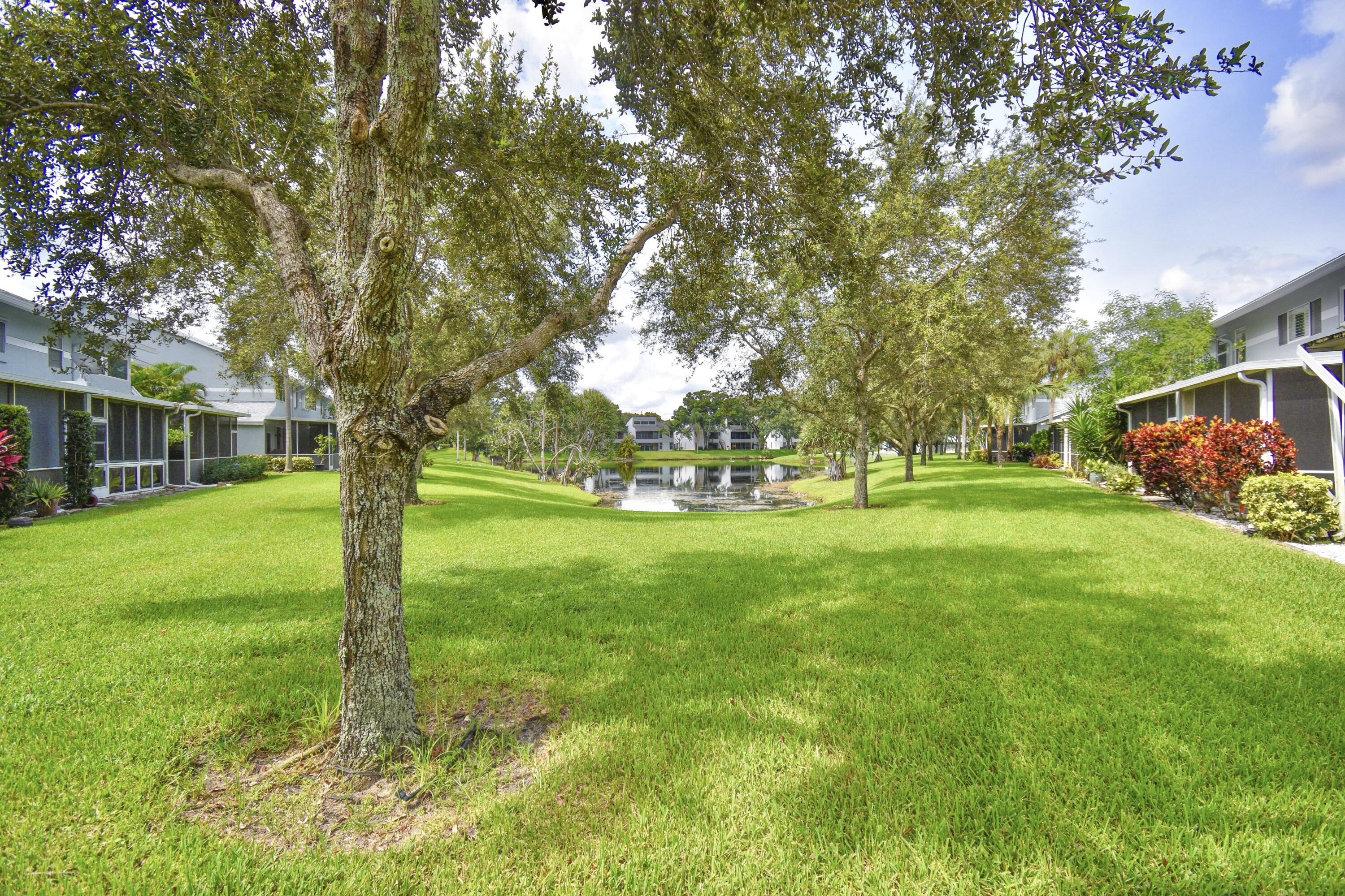 6053 Old Court Road, Unit 308 Boca Raton, FL 33433 - Photo 22 of 22 a view of green field