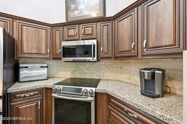 $569,900 | 3764 Helicon Drive, Jacksonville, FL 32223