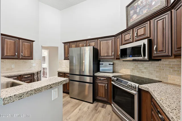 $569,900 | 3764 Helicon Drive, Jacksonville, FL 32223