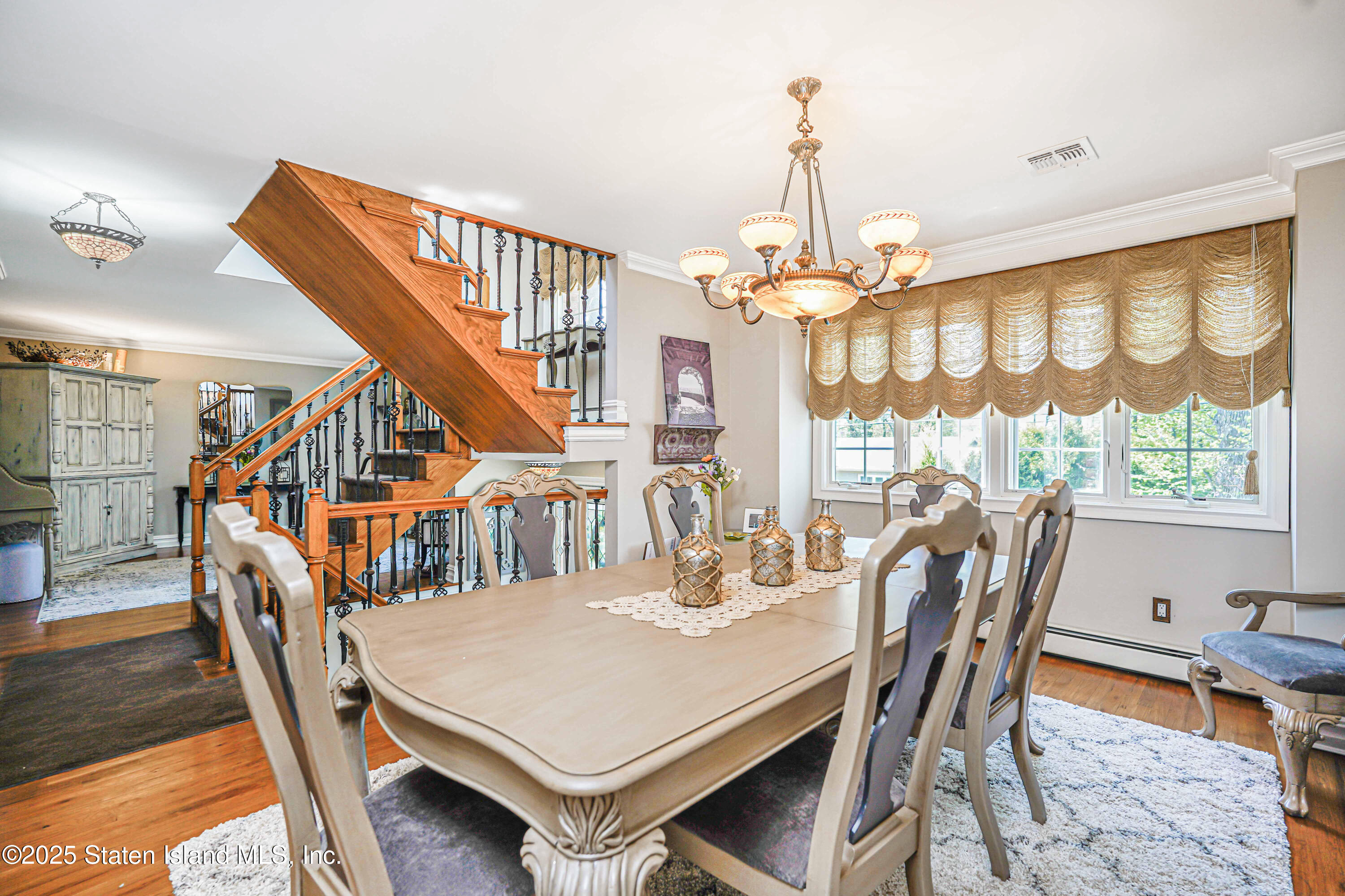 65 Highland Road Staten Island, NY 10308 - Photo 8 of 45 (8) FORMAL DINING ROOM