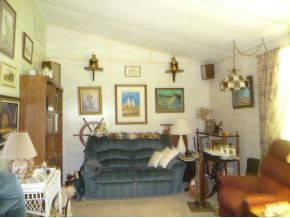 2189 Rice Creek Road Flag Pond, TN 37657 - Photo 12 of 12 Living Room