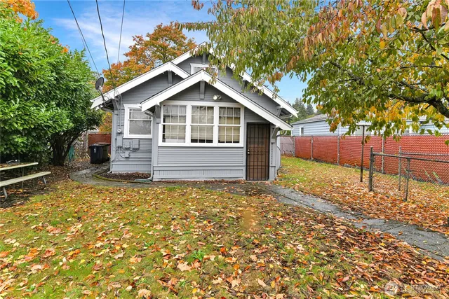 $410,000 | 5005 South Pine Street, Tacoma, WA 98409