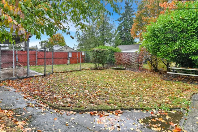 $410,000 | 5005 South Pine Street, Tacoma, WA 98409