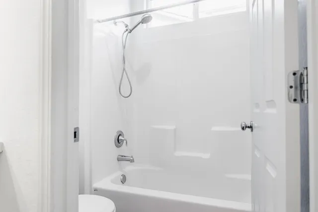 $429,900 | 183 South Karen Avenue, Kerman, CA 93630