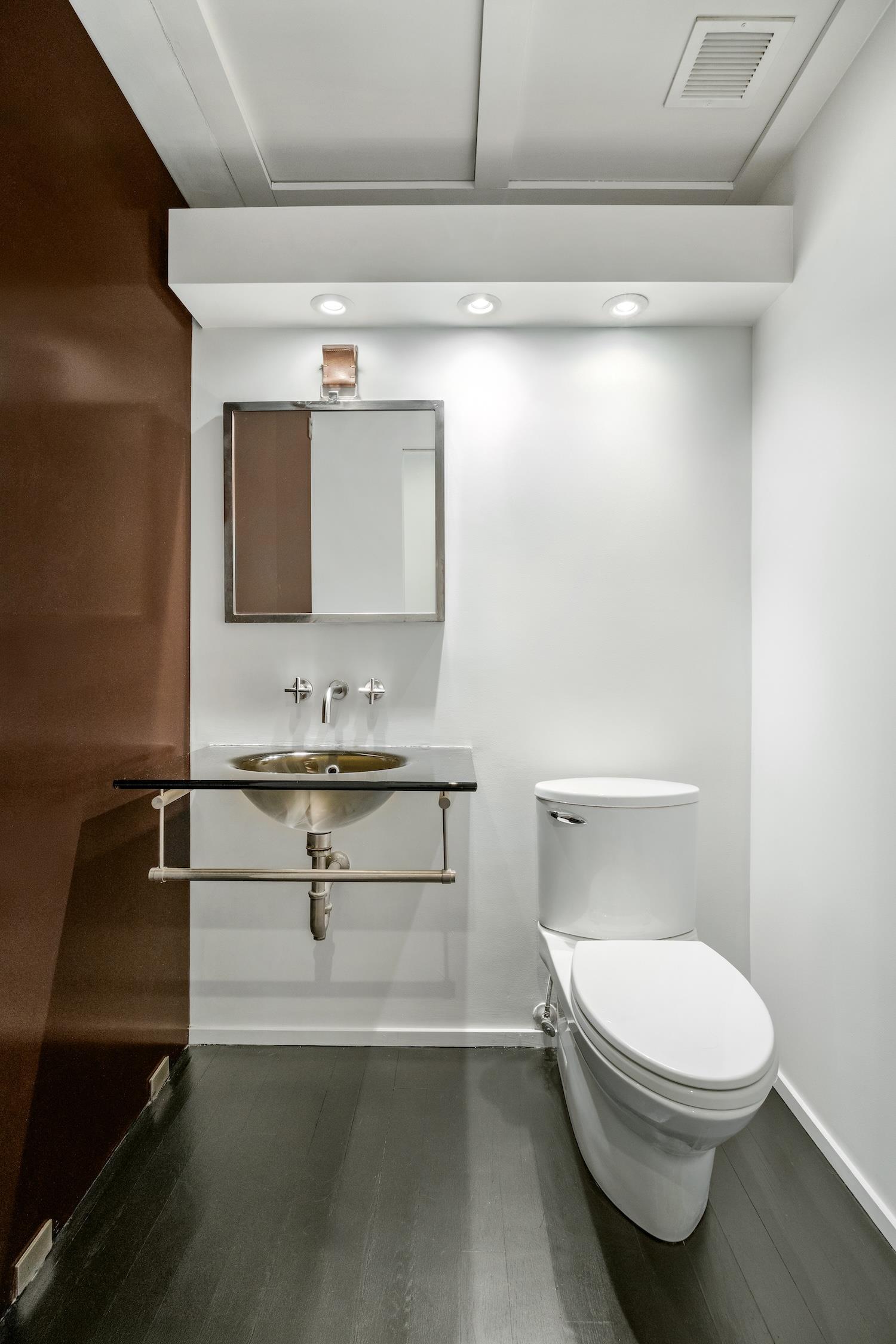 330 East 72nd Street, Unit 11 Manhattan, NY 10021 - Photo 16 of 19