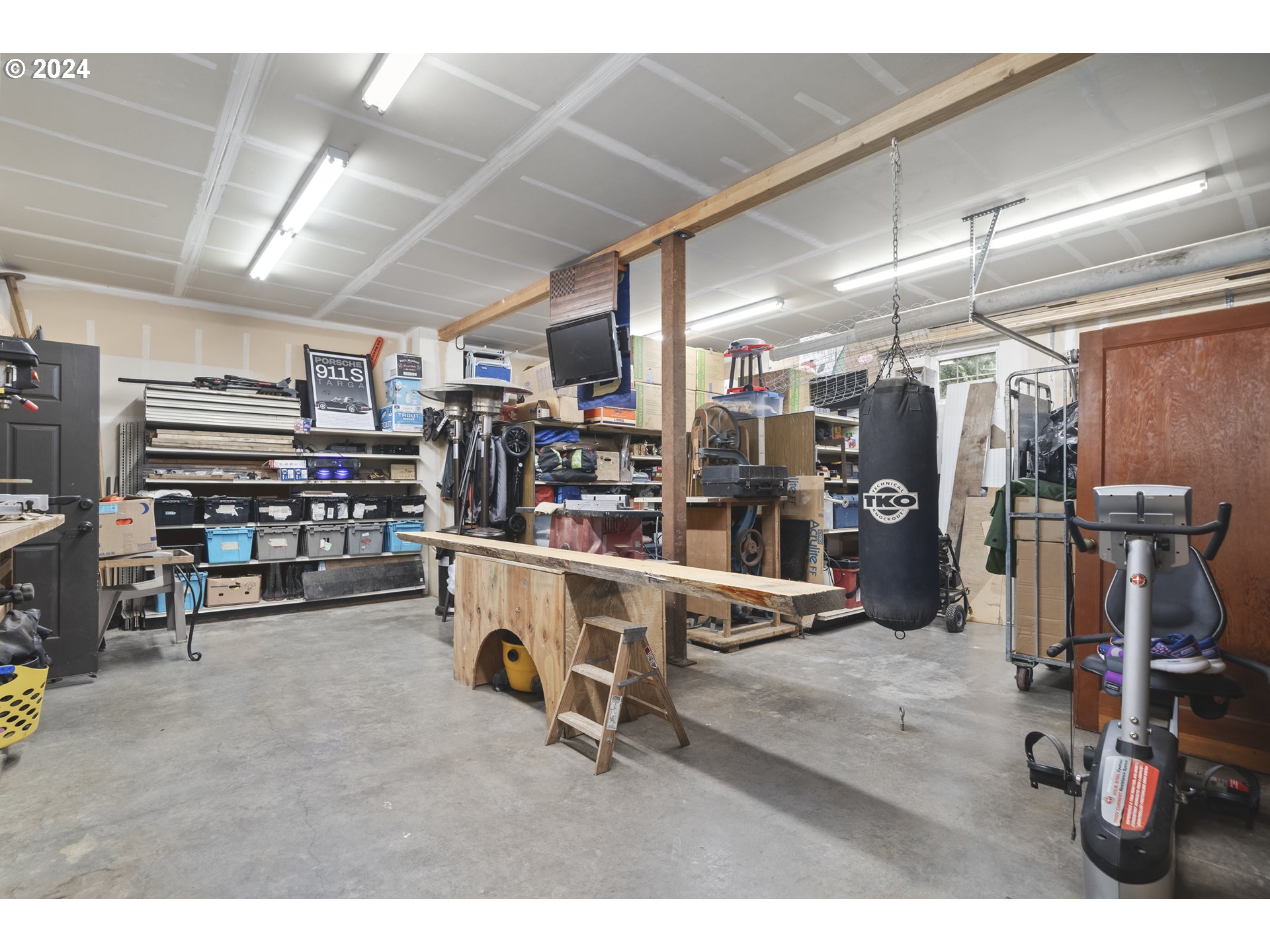 4701 Northeast Neotsu Drive Neotsu, OR 97364 - Photo 24 of 46 a view of a room with racks
