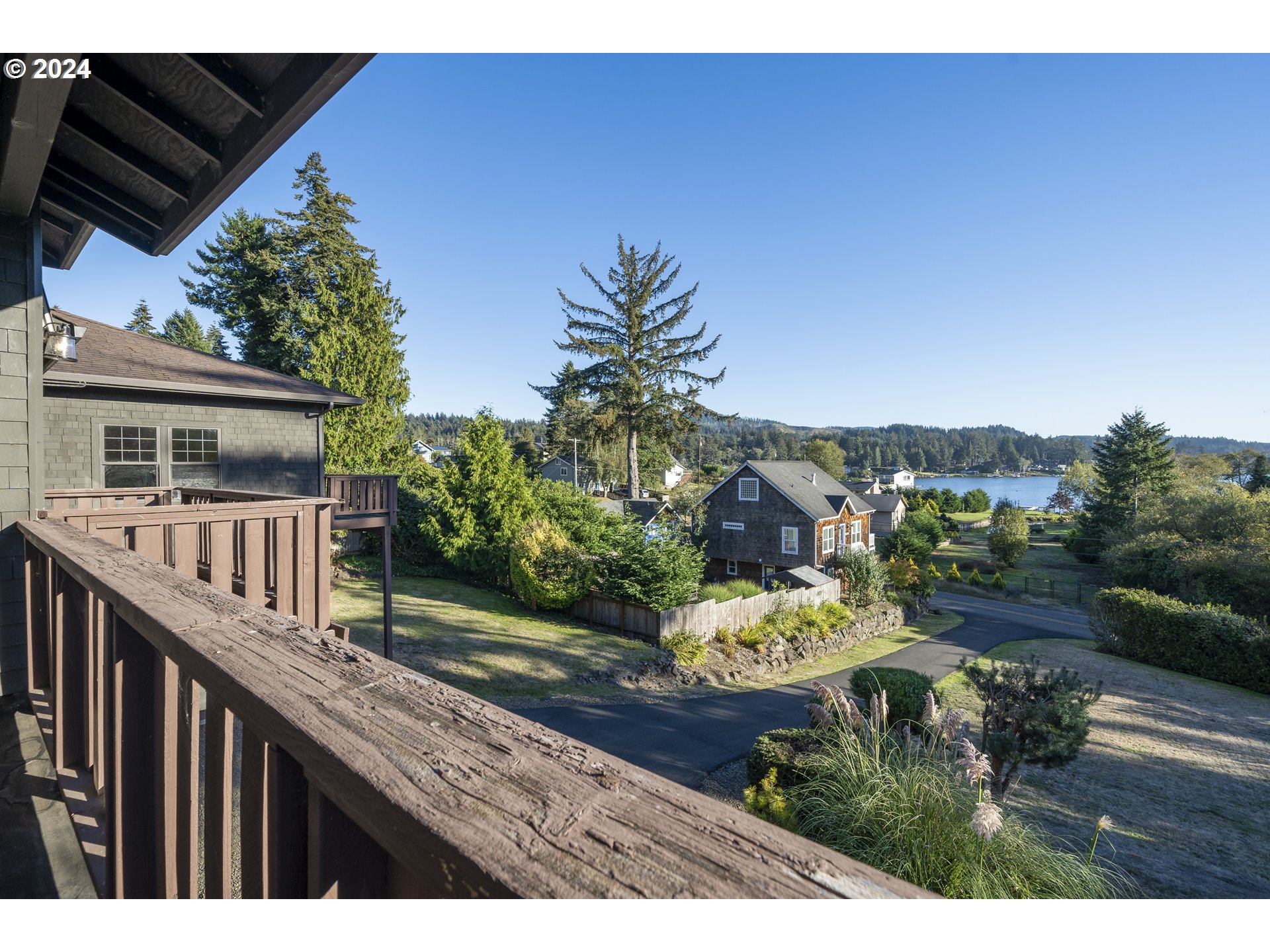 4701 Northeast Neotsu Drive Neotsu, OR 97364 - Photo 46 of 46 a view of city from balcony