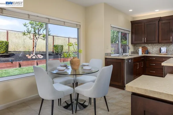 $2,288,000 | 302 Sunset Drive, Danville, CA 94506