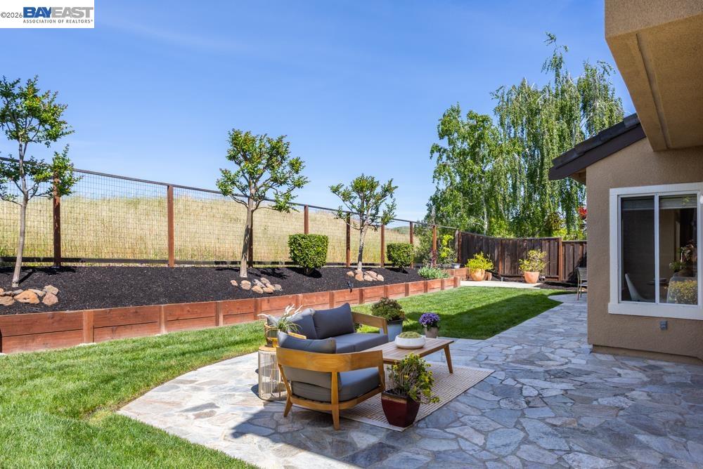 302 Sunset Drive Danville, CA 94506 - Photo 26 of 31 a view of a backyard with plants and patio