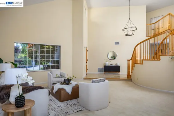 $2,288,000 | 302 Sunset Drive, Danville, CA 94506