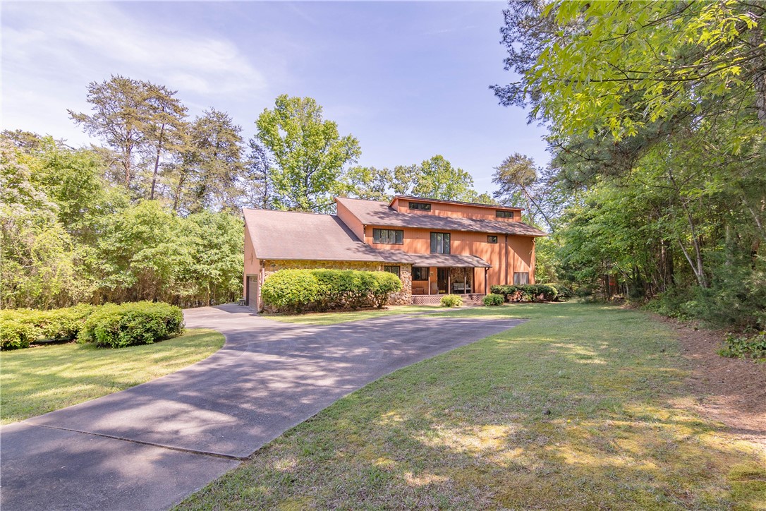 129 Sunset Point Road Anderson, SC 29626 - Photo 5 of 50