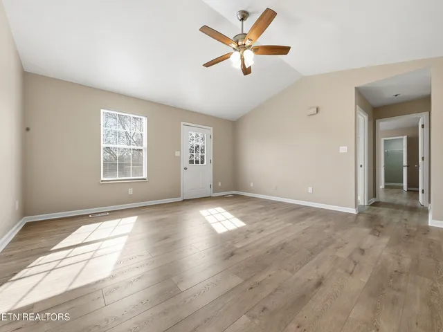 $329,000 | 1652 Banyan Lane, Knoxville, TN 37914