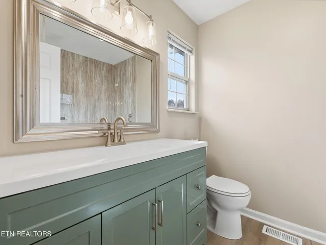 $329,000 | 1652 Banyan Lane, Knoxville, TN 37914