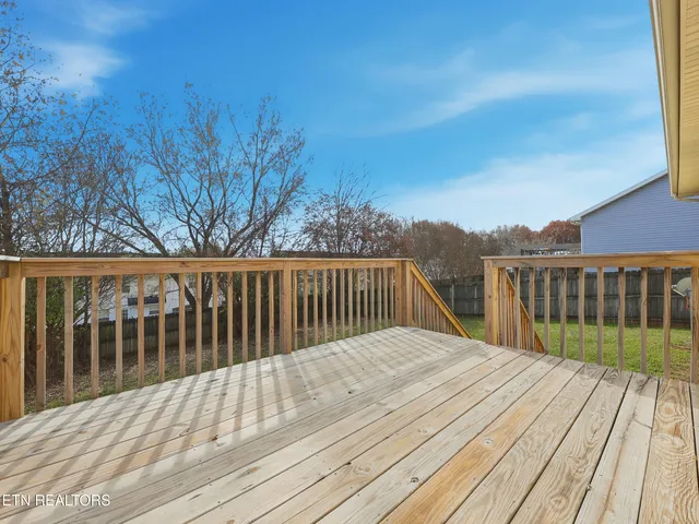 $329,000 | 1652 Banyan Lane, Knoxville, TN 37914