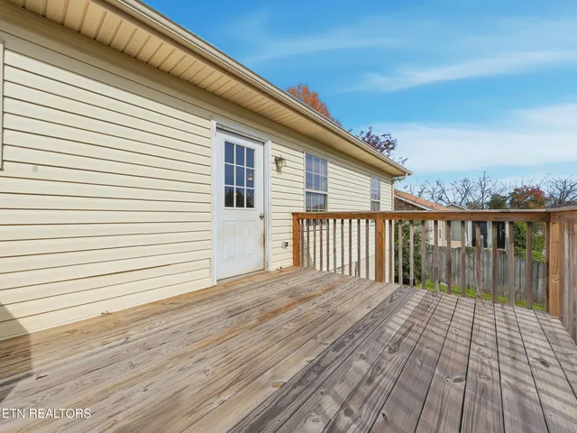 $329,000 | 1652 Banyan Lane, Knoxville, TN 37914