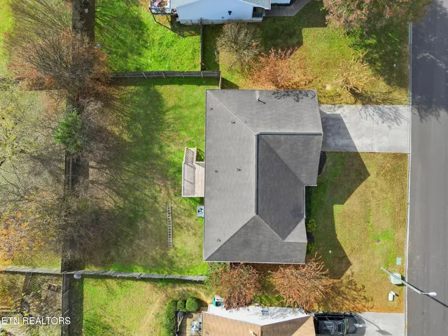 $329,000 | 1652 Banyan Lane, Knoxville, TN 37914