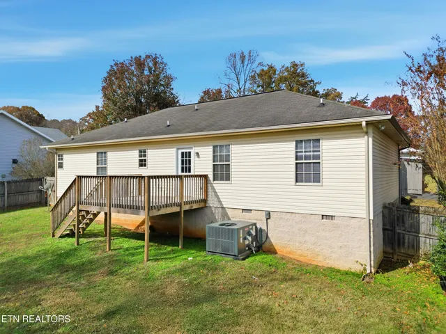 $329,000 | 1652 Banyan Lane, Knoxville, TN 37914