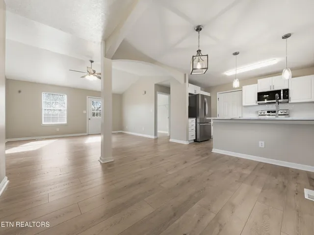 $329,000 | 1652 Banyan Lane, Knoxville, TN 37914