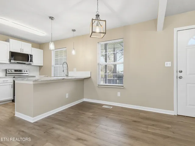 $329,000 | 1652 Banyan Lane, Knoxville, TN 37914