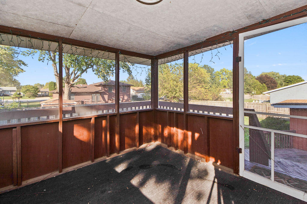 1702 West 100th Avenue Crown Point, IN 46307 - Photo 12 of 20 1024x683