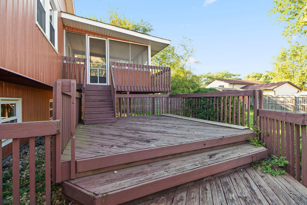 1702 West 100th Avenue Crown Point, IN 46307 - Photo 17 of 20 1024x683