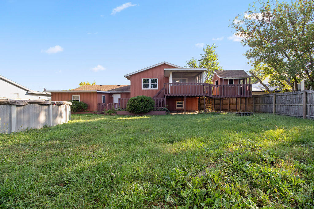 1702 West 100th Avenue Crown Point, IN 46307 - Photo 19 of 20 1024x683
