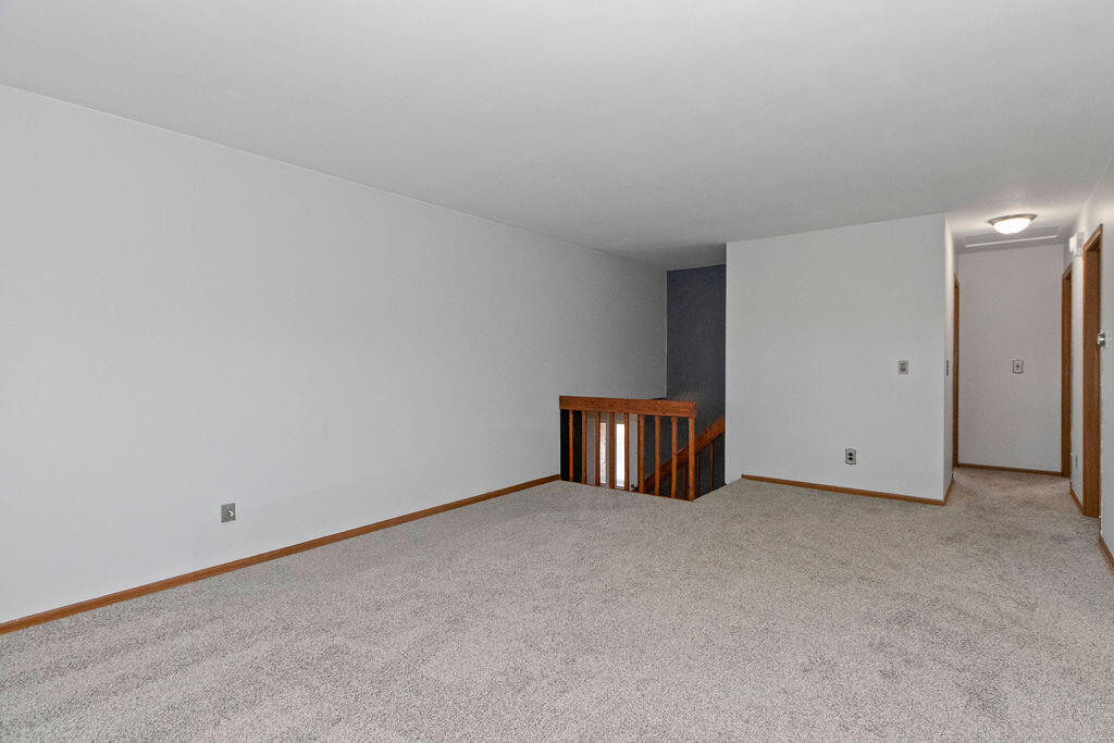 1702 West 100th Avenue Crown Point, IN 46307 - Photo 5 of 20 1024x683