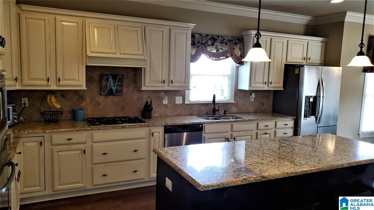 565 Twin Creek Road Birmingham, AL 35226 - Photo 13 of 42