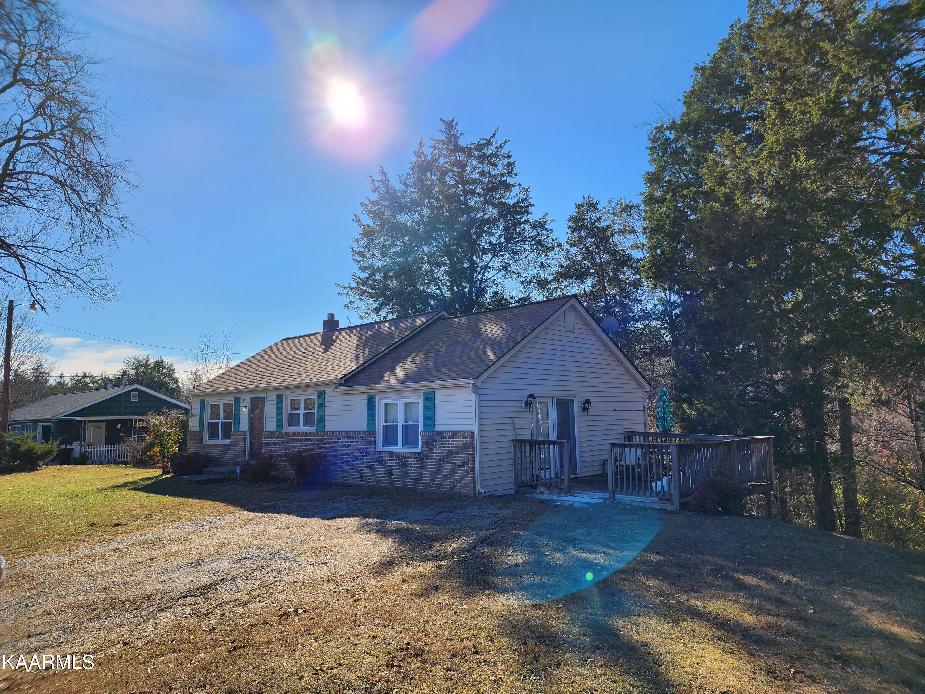 1607 Smith School Road Kodak, TN 37764 - Photo 5 of 30 1607 Smith School Rd