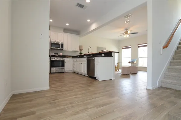 $2,200 | 2201 Naomi Street, Unit A, Houston, TX 77054