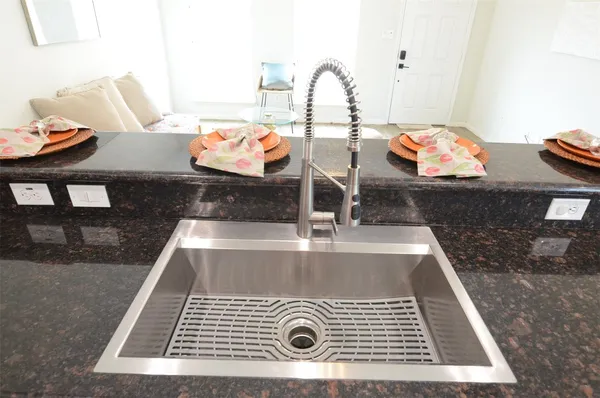 $2,200 | 2201 Naomi Street, Unit A, Houston, TX 77054